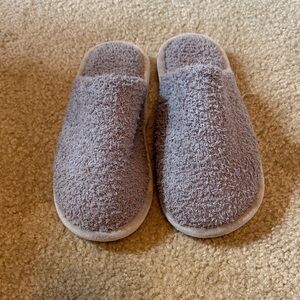 Women’s Slide On Slippers